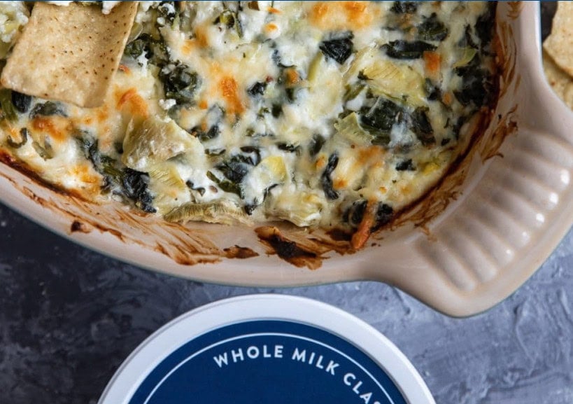 cheesy spinach artichoke dip