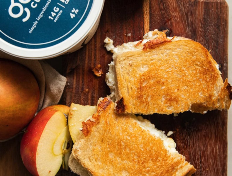 cheddar apple grilled cheese